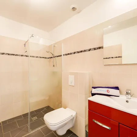 Robinson By Interhome * Сен-Рафаэль