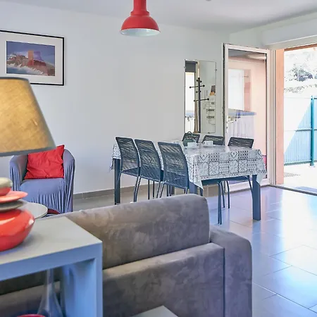 Robinson By Interhome Saint-Raphael (Var)