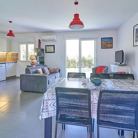 Robinson By Interhome Дом отдыха Сен-Рафаэль