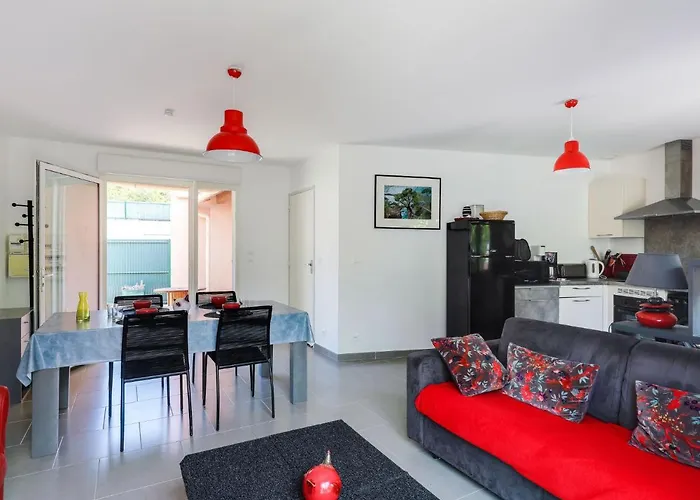 Robinson By Interhome Saint-Raphael (Var)