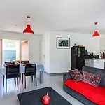 Robinson By Interhome Saint-Raphaël